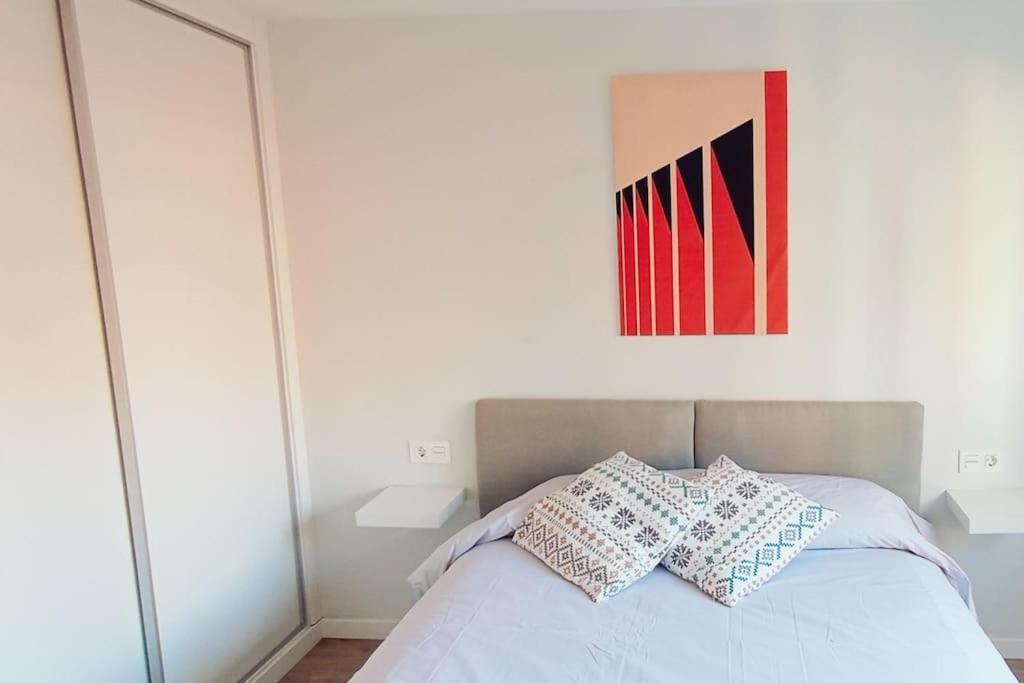 Apartamento En El Centro De Хихон Экстерьер фото